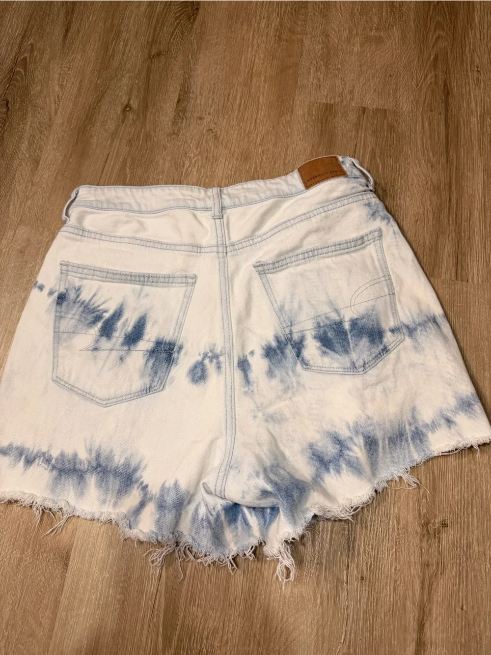 American Eagle Stretch Tie-Dye Denim Shorts Boho Size 6